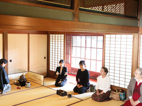 �]�˓������Ă��̉��E���ȃC���[�W